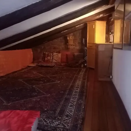 Affitta Explora Caffe Trieste