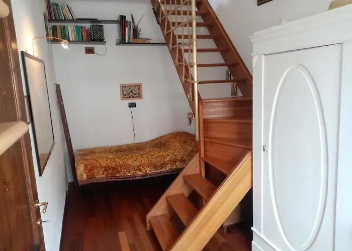 Affitta Explora Caffe * Trieste