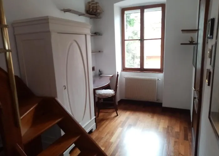 Affitta Explora Caffe *